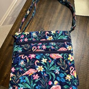 Vera Bradley handbag. Pink Flamingos, navy blue background